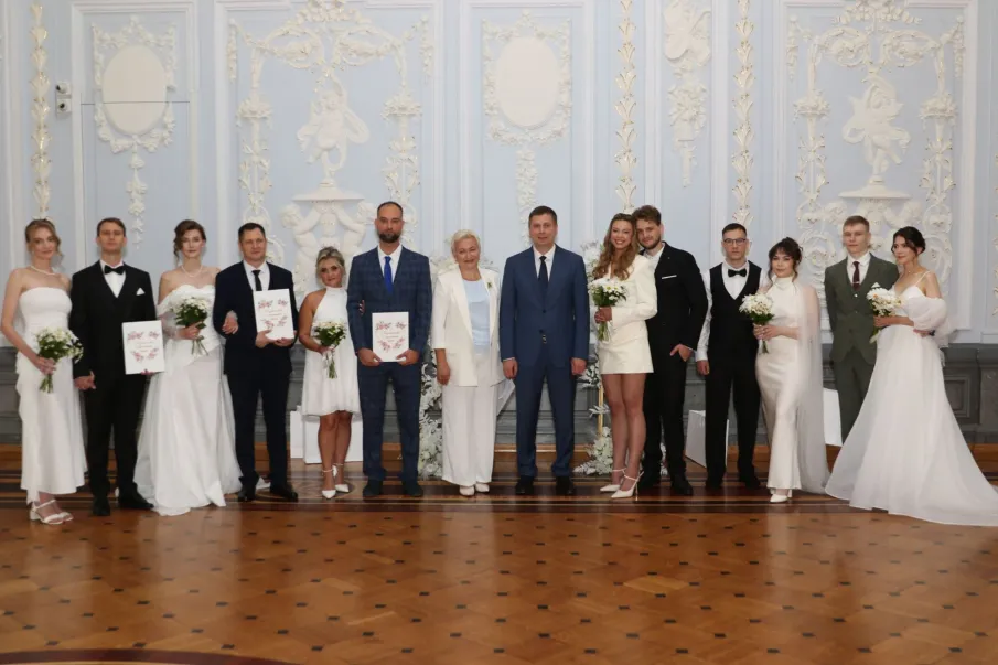 В День семьи, любви и верности Усадьба Рукавишниковых стала местом рождения шести новых семей