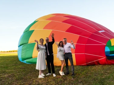 Первые свадебные церемонии на воздушных шарах прошли в Семеновском округе