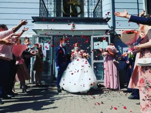 С 5 марта 2021 года в Нижегородской области смягчаются требования к проведению торжественных церемоний бракосочетания