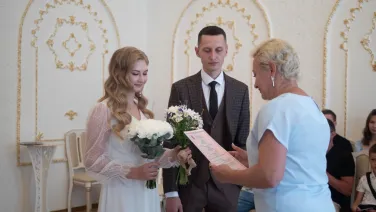 Более 300 пар нижегородцев заключили брак в День семьи, любви и верности